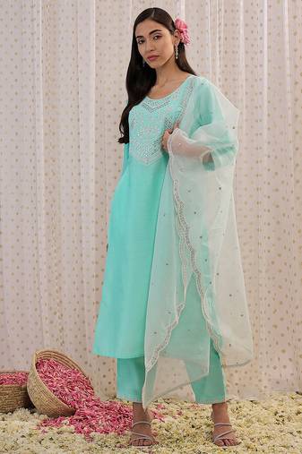 Floral Embroidered Regular Aari Work Kurta with Trousers & With Dupatta