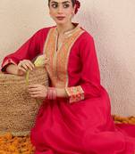 Women Ethnic Motifs Embroidered Mandarin Collar Mirror Work Kurta Trousers