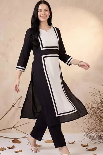 Women Colourblocked Regular Chanderi Silk Kurta with Trousers
