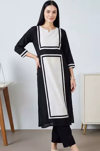 Women Colourblocked Regular Chanderi Silk Kurta with Trousers