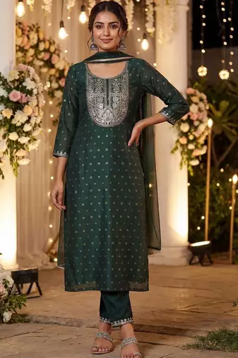 Women Embroidered Regular Chanderi Silk Kurta with Trousers & With Dupatta