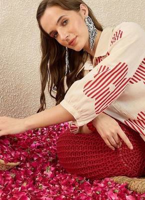 Women Printed Regular Pure Cotton Kurta with Trousers 2