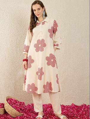 Women Printed Regular Pure Cotton Kurta with Trousers 5