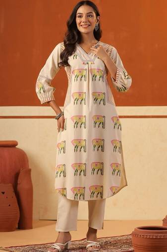 Women Ethnic Motifs Printed Regular Pure Cotton Kurta with Trousers