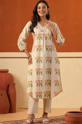 Women Ethnic Motifs Printed Regular Pure Cotton Kurta with Trousers