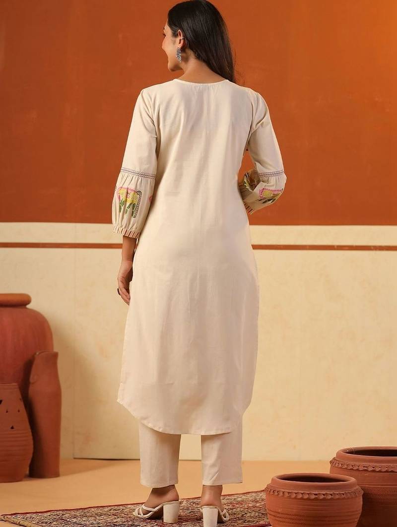Women Ethnic Motifs Printed Regular Pure Cotton Kurta with Trousers