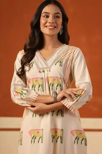 Women Ethnic Motifs Printed Regular Pure Cotton Kurta with Trousers
