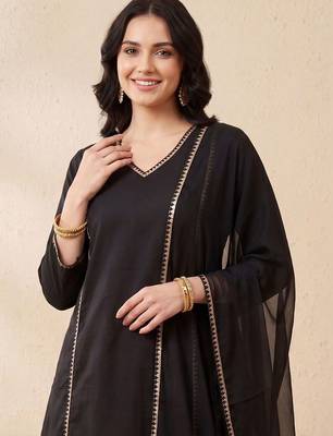 Women Regular Gotta Patti Pure Cotton Kurta with Trousers & With Dupatta 2