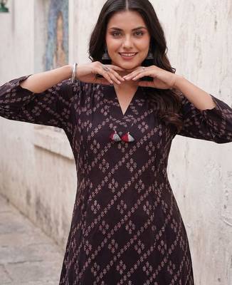Women Ethnic Motifs Printed Regular Pure Cotton Kurta with Trousers 2