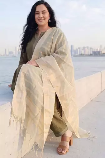 Women Ethnic Motifs Regular Kurta with Trousers & With Dupatta