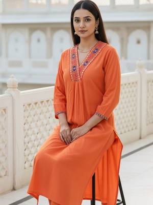 Women Ethnic Motifs Regular Mirror Work Liva Kurta with Trousers 6