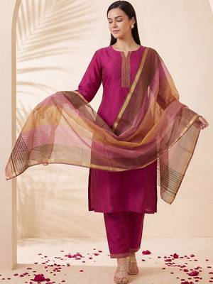 Women Regular Thread Work Kurta with Trousers & With Dupatta 1