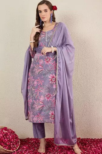 Women Floral Printed Regular Kurta with Trousers & With Dupatta