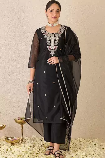 Women Ethnic Motifs Embroidered Regular Thread Work Kurta with Trousers & With Dupatta