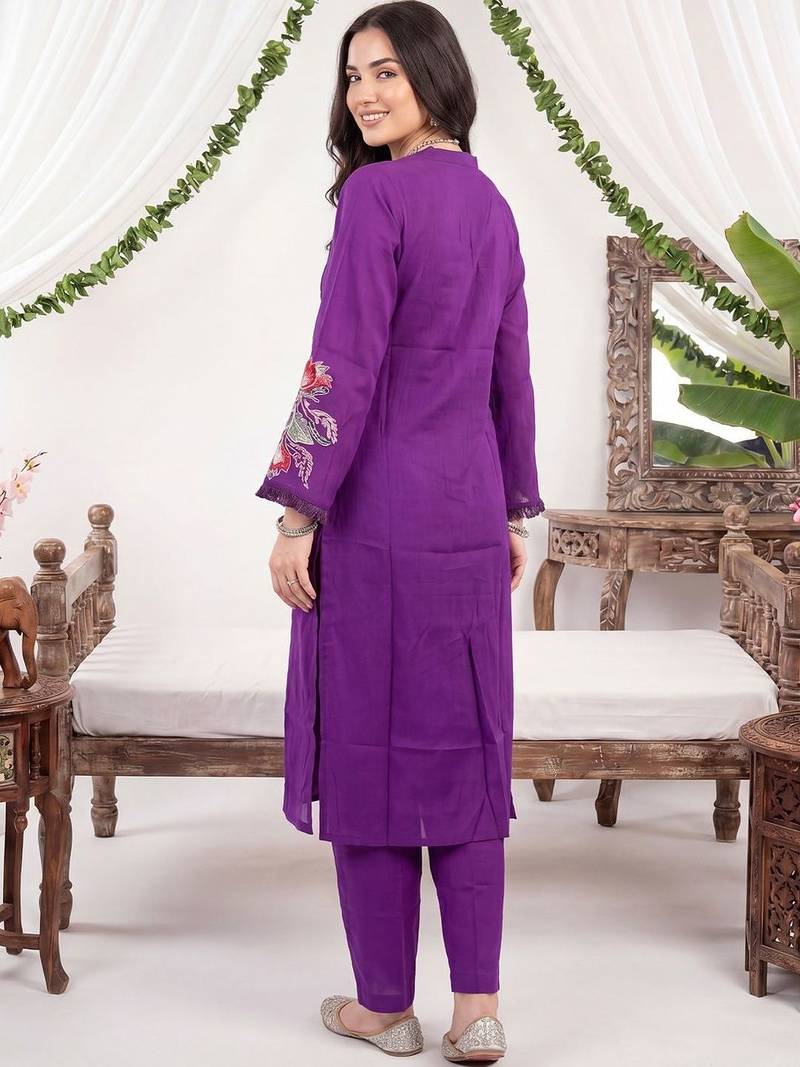 Women Ethnic Motifs Pleated Thread Work Kurta with Trousers