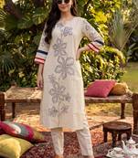 Women Ethnic Motifs Printed Regular Kurta with Trousers