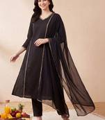 Women Regular Gotta Patti Pure Cotton Kurta with Trousers & With Dupatta