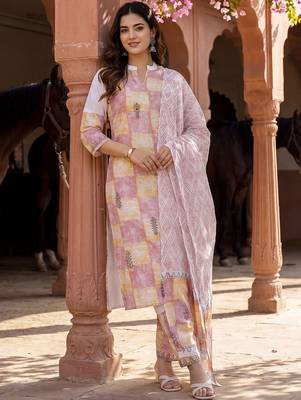 Women Printed Regular Pure Cotton Kurta with Trousers & With Dupatta 5