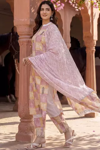Women Printed Regular Pure Cotton Kurta with Trousers & With Dupatta