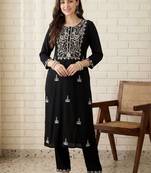 Women Ethnic Motifs Embroidered Regular Thread Work Kurta with Trousers