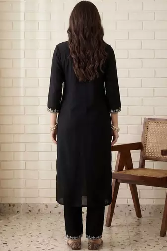 Women Ethnic Motifs Embroidered Regular Thread Work Kurta with Trousers