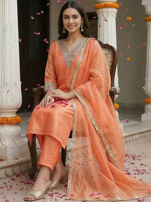 Women Ethnic Motifs Embroidered Regular Thread Work Kurta with Trousers & With Dupatta 5