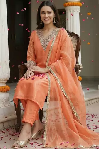Women Ethnic Motifs Embroidered Regular Thread Work Kurta with Trousers & With Dupatta