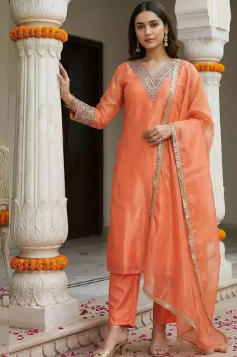 Women Ethnic Motifs Embroidered Regular Thread Work Kurta with Trousers & With Dupatta