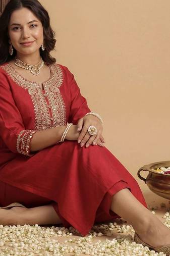Women Ethnic Motifs Embroidered Regular Sequinned Liva Kurta with Trousers