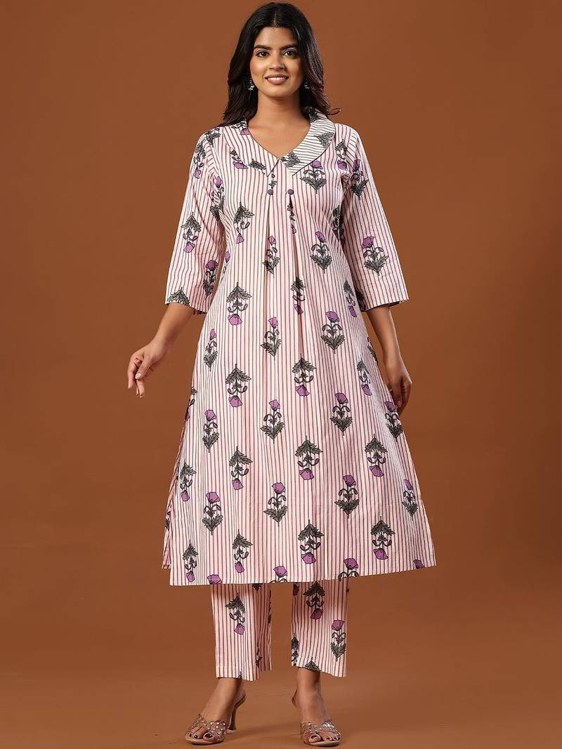 Women Floral Printed Regular Pure Cotton Kurta with Trousers