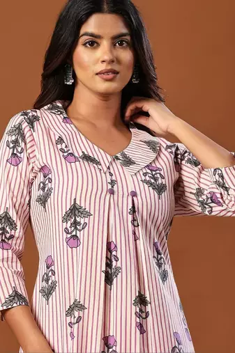 Women Floral Printed Regular Pure Cotton Kurta with Trousers