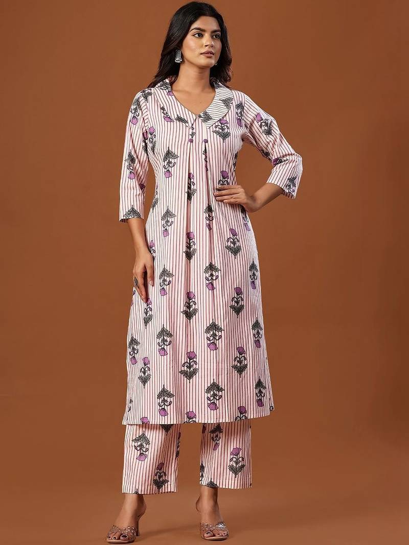 Women Floral Printed Regular Pure Cotton Kurta with Trousers