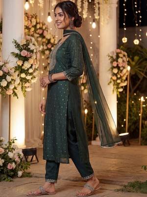 Women Embroidered Regular Chanderi Silk Kurta with Trousers & With Dupatta 3