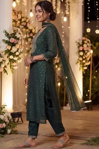 Women Embroidered Regular Chanderi Silk Kurta with Trousers & With Dupatta