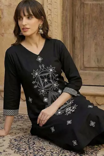 Women Embroidered Regular Black Thread Work Kurta with Trousers