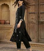 Women Embroidered Regular Black Thread Work Kurta with Trousers
