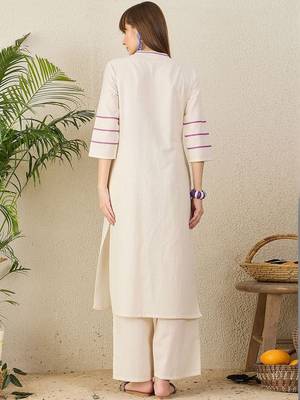 Women Floral Embroidered Regular Thread Work Kurta with Palazzos 7