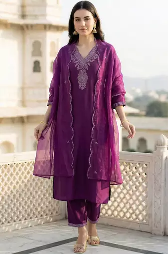 Women Ethnic Motifs Embroidered Regular Thread Work Kurta with Trousers & With Dupatta
