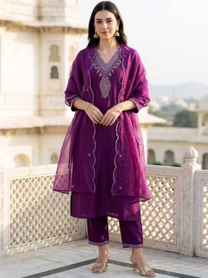 Women Ethnic Motifs Embroidered Regular Thread Work Kurta with Trousers & With Dupatta 5