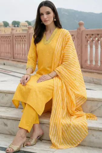 Women Ethnic Motifs Printed Regular Thread Work Kurta with Trousers & With Dupatta