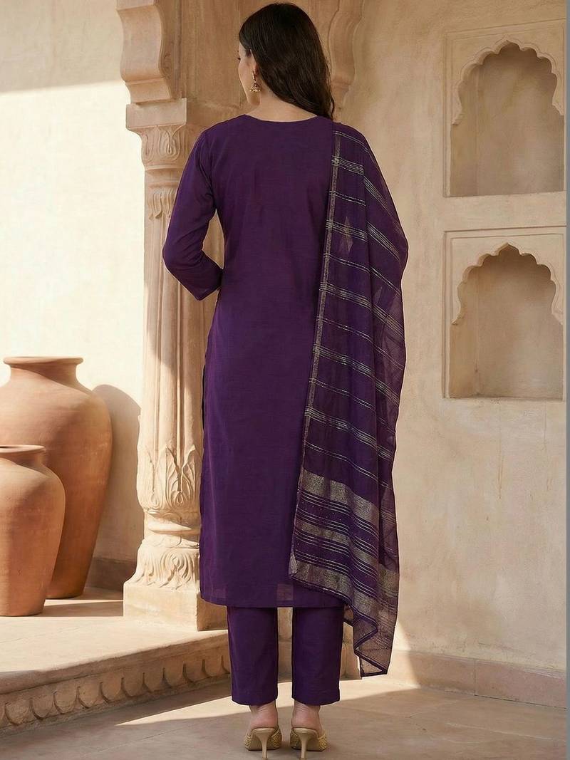 Women Ethnic Motifs Embroidered Regular Kurta with Trousers & With Dupatta