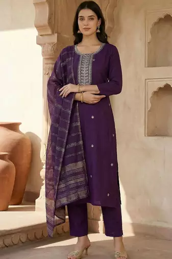 Women Ethnic Motifs Embroidered Regular Kurta with Trousers & With Dupatta