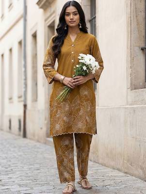 Women Floral Embroidered Regular Thread Work Pure Cotton Kurta with Trousers 4
