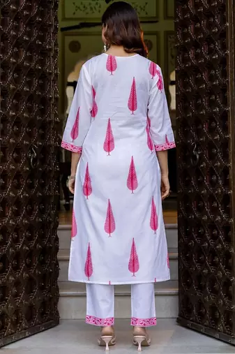 Women Printed Regular Pure Cotton Kurta with Trousers & With Dupatta