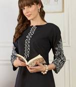 Women Ethnic Motifs Embroidered Regular Thread Work Pure Cotton Kurta with Trousers