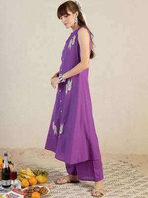 Women Ethnic Motifs Embroidered Regular Thread Work Pure Cotton Kurta with Palazzos 4