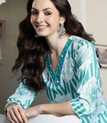 Women Floral Printed Regular Sequinned Pure Cotton Kurta with Trousers