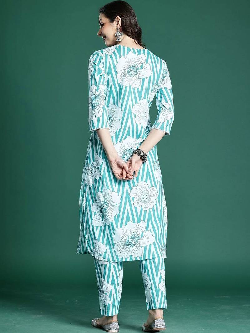 Women Floral Printed Regular Sequinned Pure Cotton Kurta with Trousers