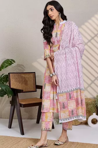Women Printed Regular Pure Cotton Kurta with Trousers & With Dupatta