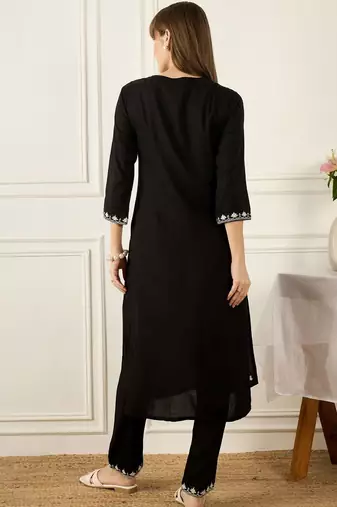 Floral Yoke Design Thread Work Pure Cotton Kurta With Palazzos